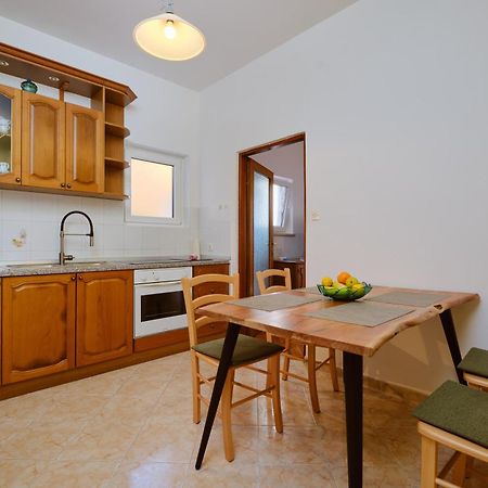 Apartments Katja Mali Losinj Exterior photo