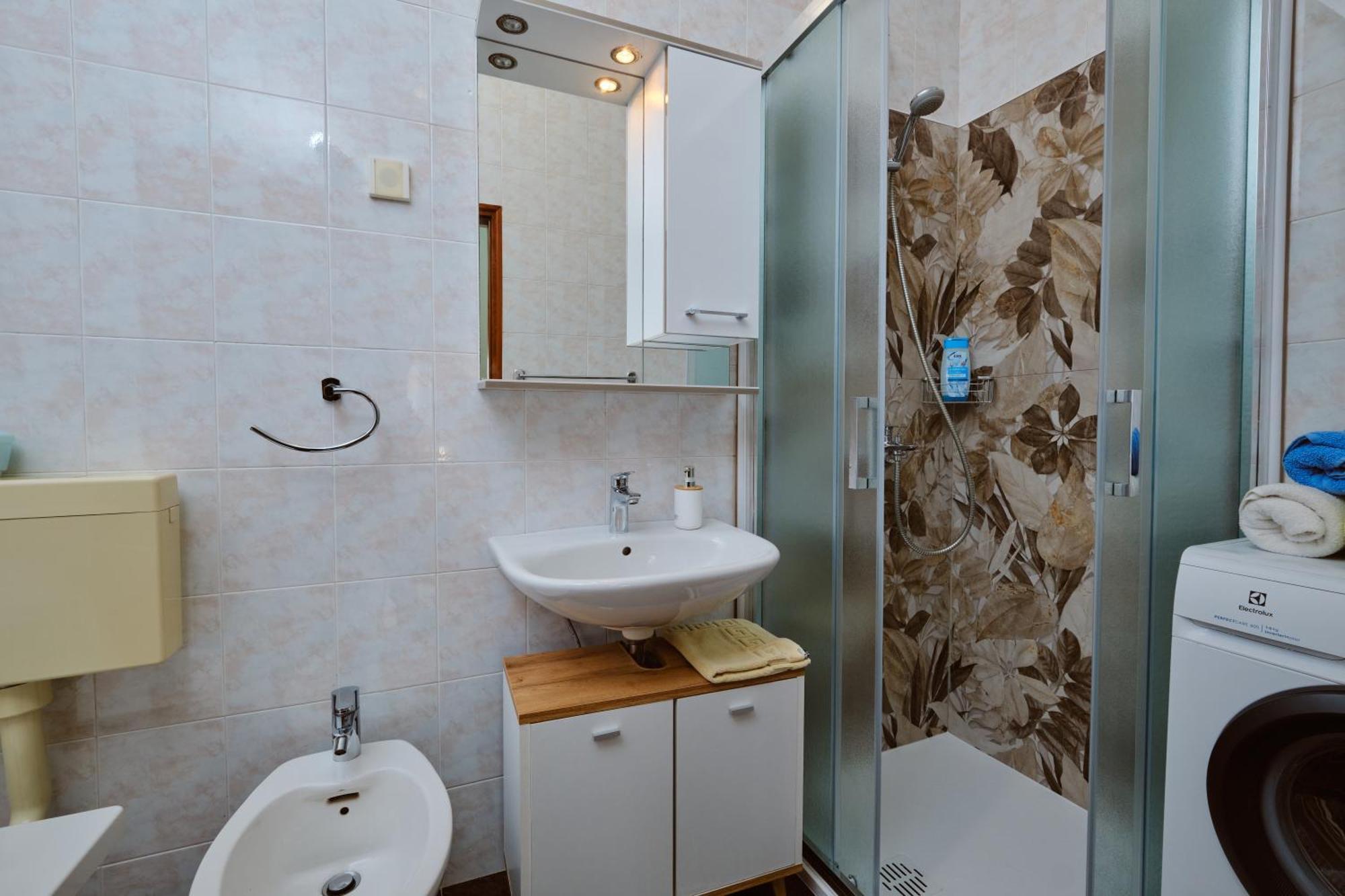 Apartments Katja Mali Losinj Exterior photo